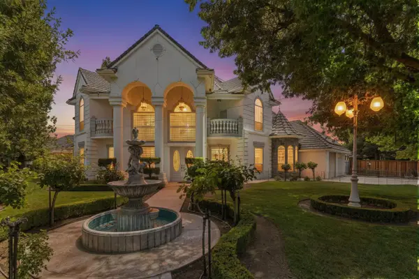 2595 W Beechwood Avenue, Fresno, CA 93711