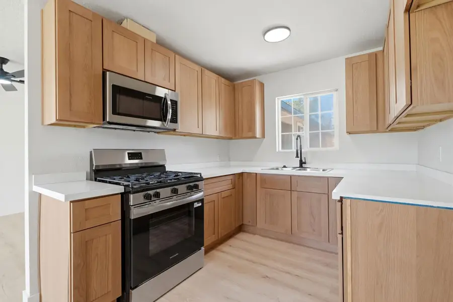 4759 E White Avenue, Fresno, CA 93702 - #3