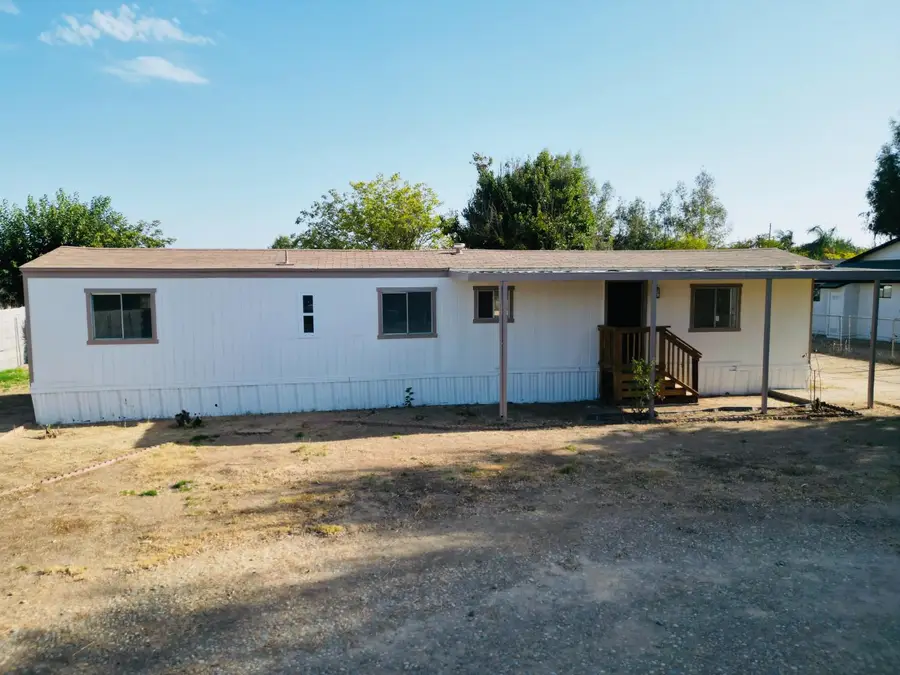 6927 W Yale Avenue, Fresno, CA 93723 - #2