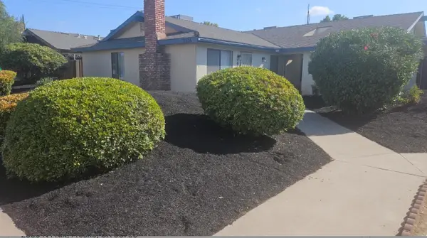 2336 N Fruit Avenue, Fresno, CA 93705