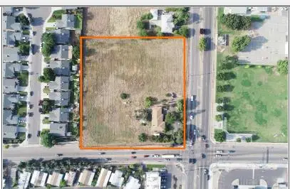 2413 S Chestnut Avenue, Fresno, CA 93725