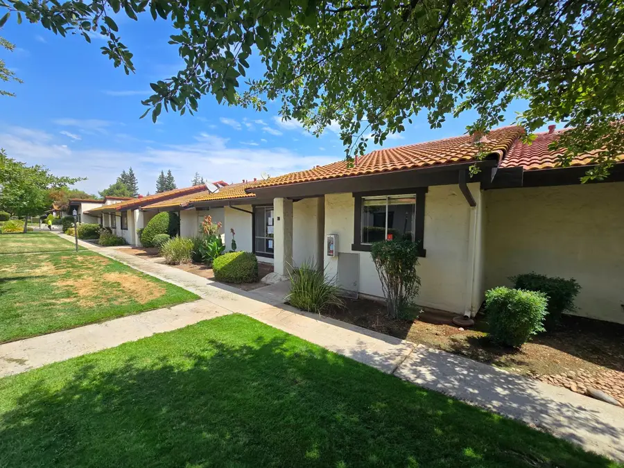 6338 N Maroa Avenue #110, Fresno, CA 93704 - #2