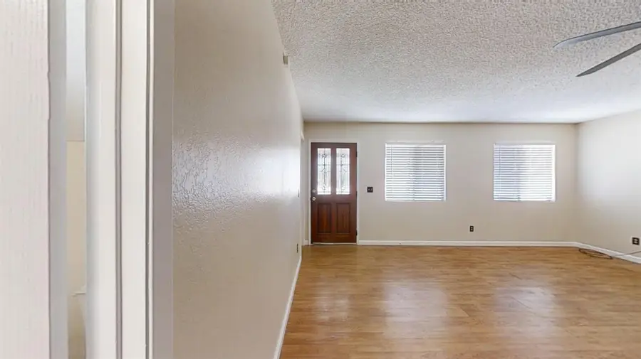 272 Hoover Street, Coalinga, CA 93210 - #2