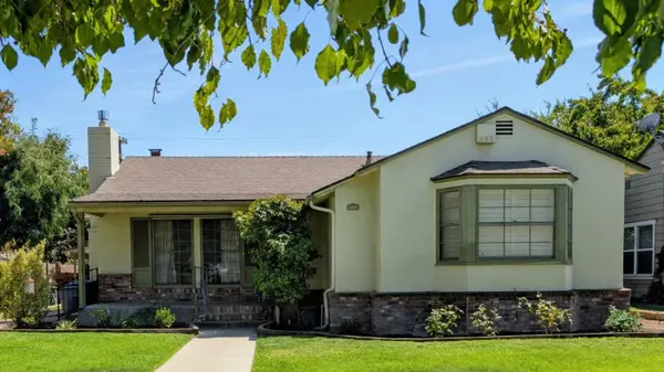 238 W Brown Avenue, Fresno, CA 93704