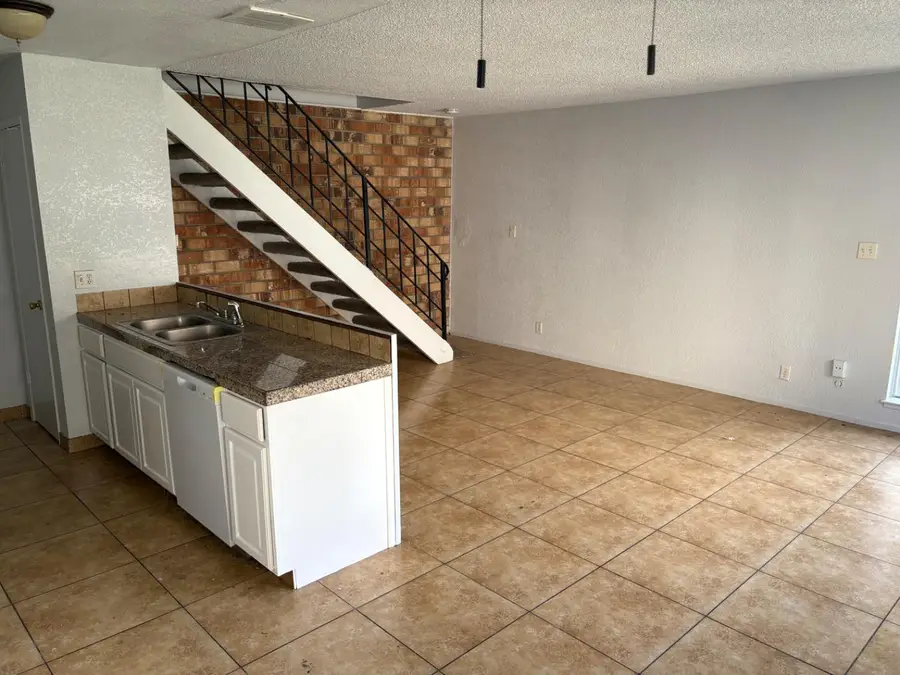 4924 N Holt #103, Fresno, CA 93705 - #3