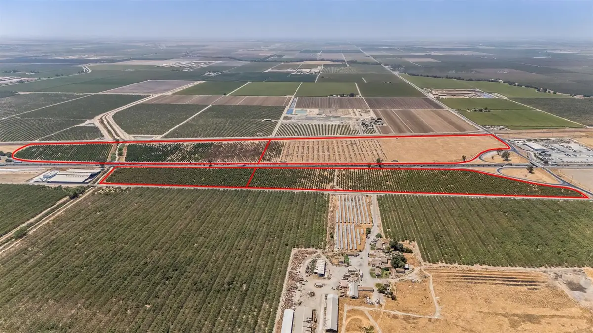 1 Rd 112, Tulare, CA 93274 - #1