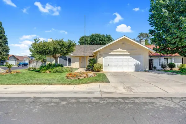 689 N Stanford Avenue, Clovis, CA 93611