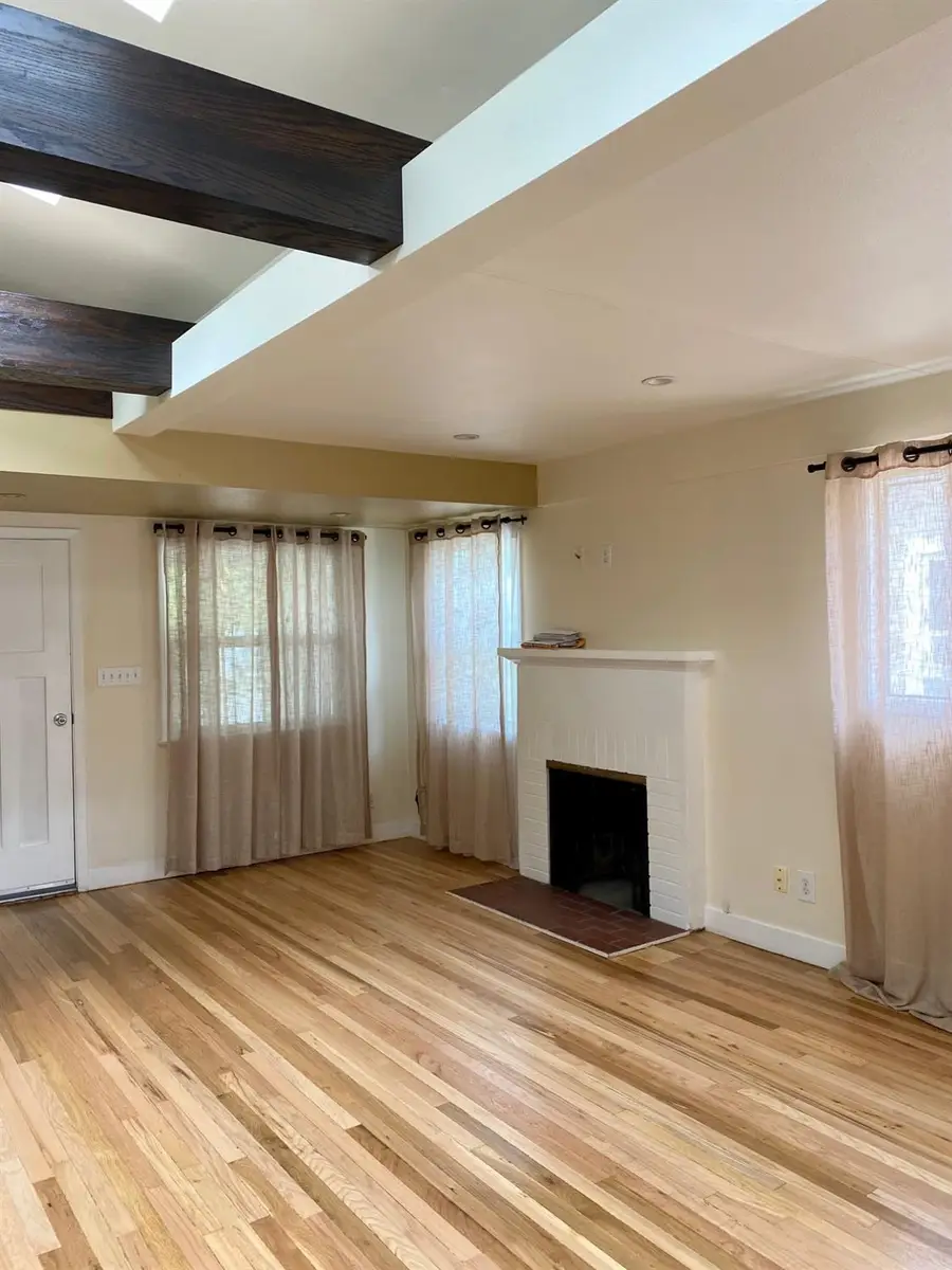 416 E Yale Avenue, Fresno, CA 93704 - #2