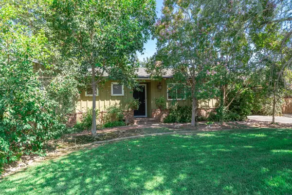 720 W Celeste Avenue, Fresno, CA 93704