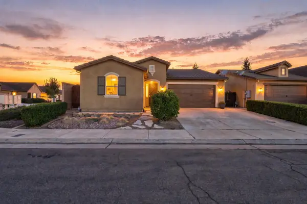 742 Kaweah Avenue, Clovis, CA 93619