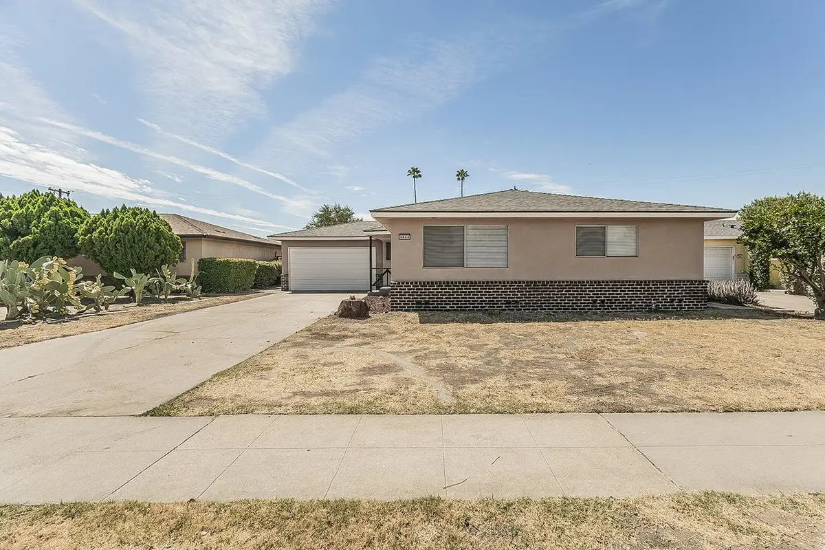 4644 E Gettysburg, Fresno, CA 93726 - #1