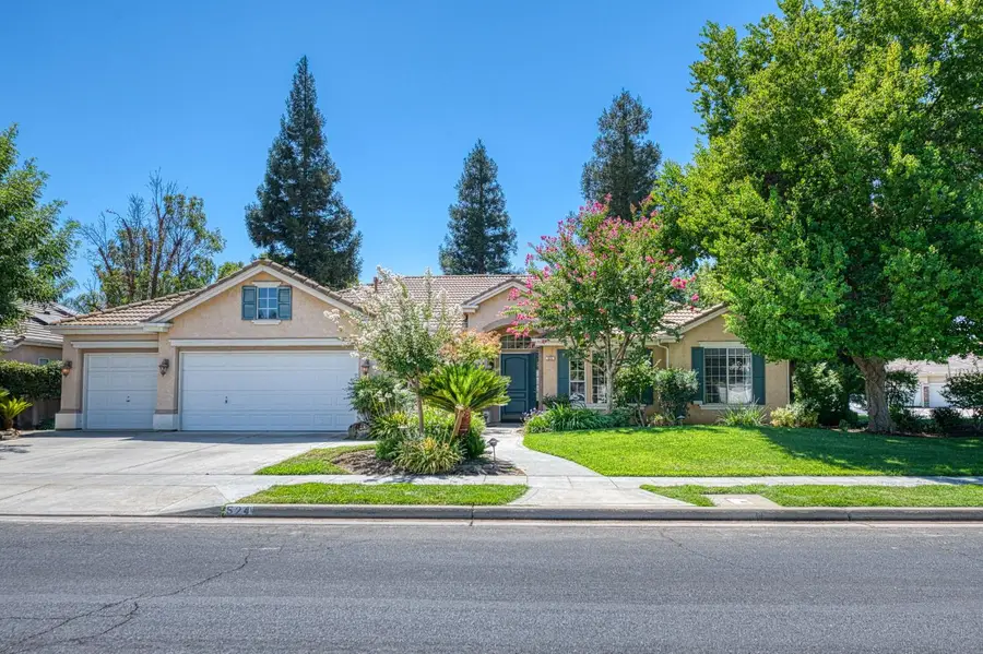 524 W Muncie, Clovis, CA 93619 - #2