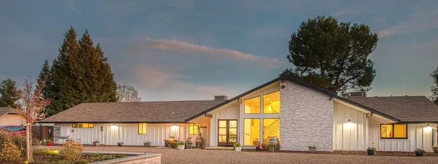 11735 E Santa Ana Avenue, Clovis, CA 93619 - #2