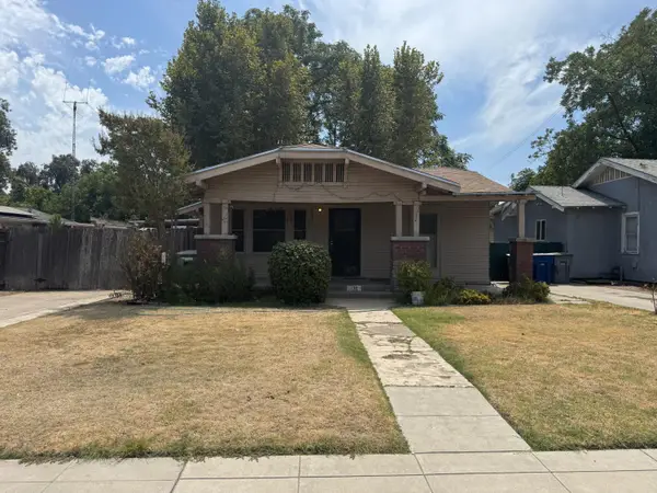 138 E Alhambra Avenue, Fresno, CA 93728