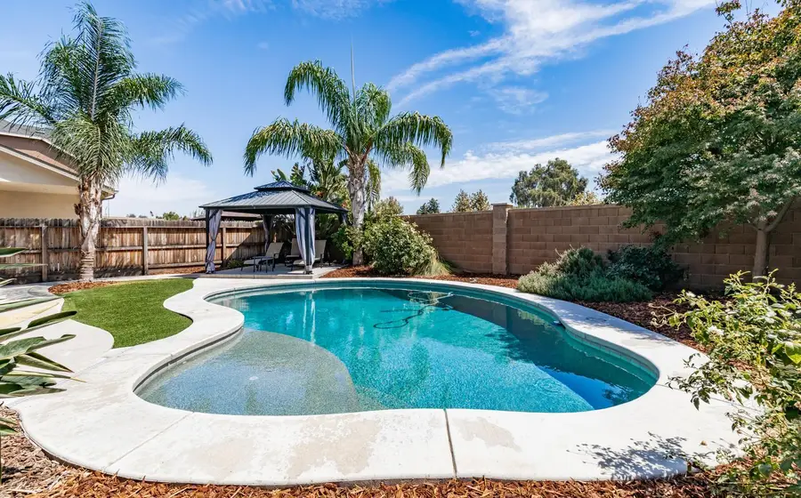 2083 Soledad Avenue, Clovis, CA 93619 - #3