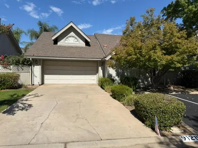 9128 N Stoneridge Lane, Fresno, CA 93720 - #1