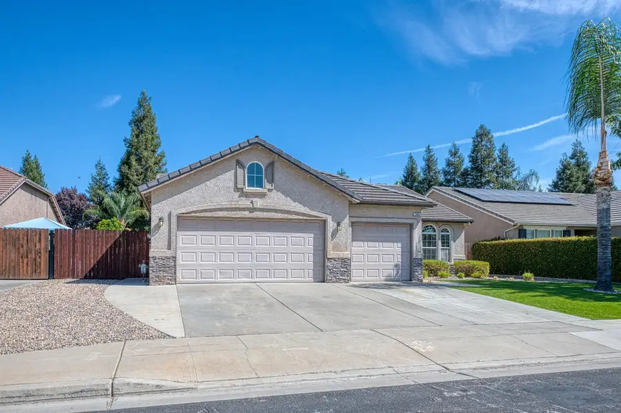 1893 Decatur Avenue, Clovis, CA 93611 - #2