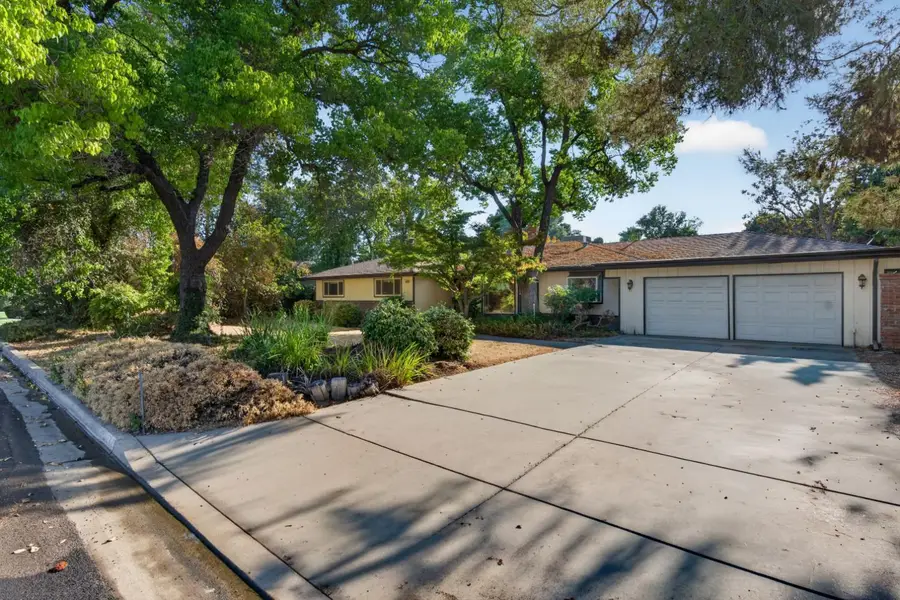 5646 N Lafayette Avenue, Fresno, CA 93711 - #2