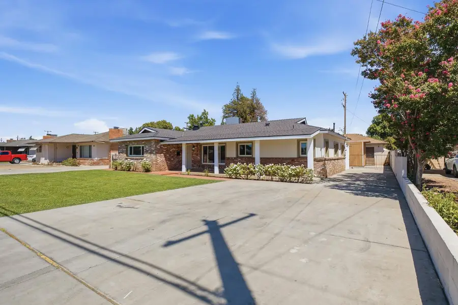 2146 N Maple Avenue, Fresno, CA 93703 - #3