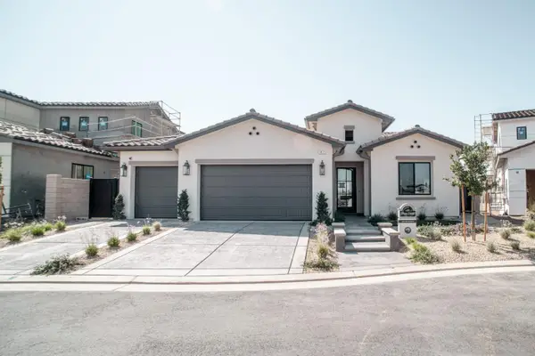 2825 E Beech Tree Drive, Fresno, CA 93730