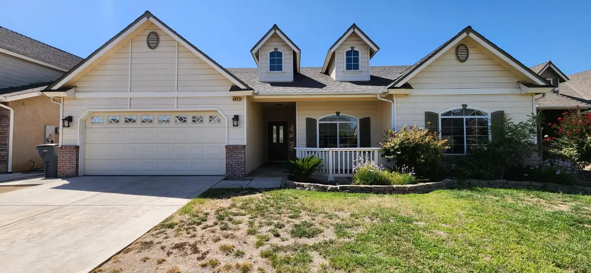 6617 E Lowe Avenue, Fresno, CA 93727 - #1