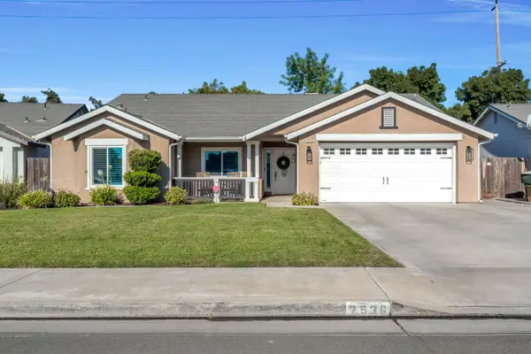 2936 Tarragon Avenue, Hanford, CA 93230