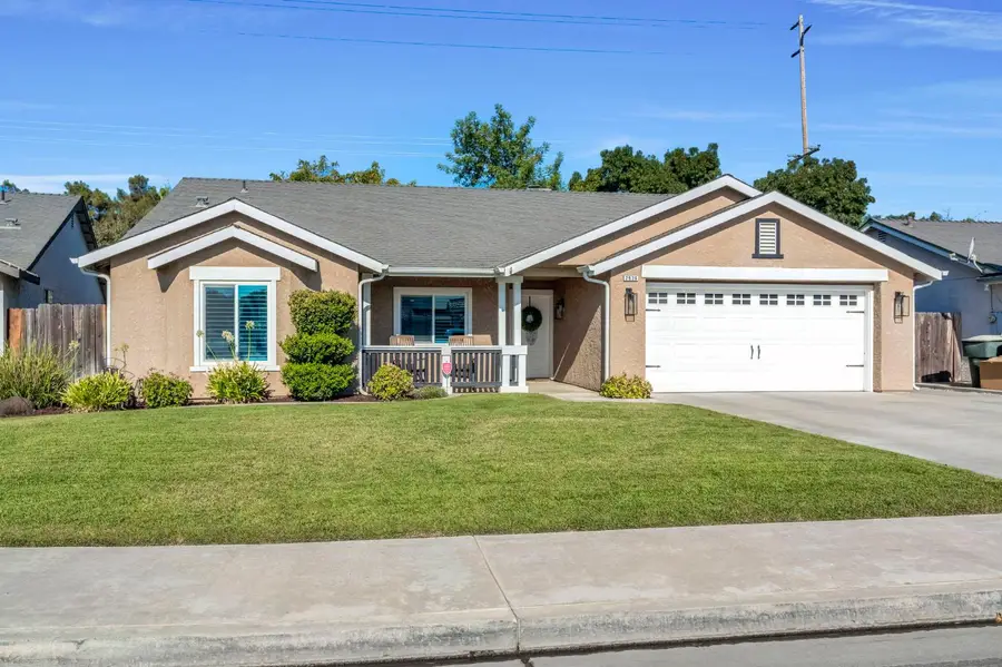 2936 Tarragon Avenue, Hanford, CA 93230 - #2