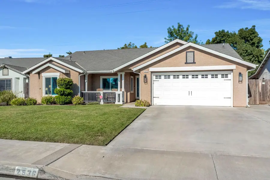2936 Tarragon Avenue, Hanford, CA 93230 - #3