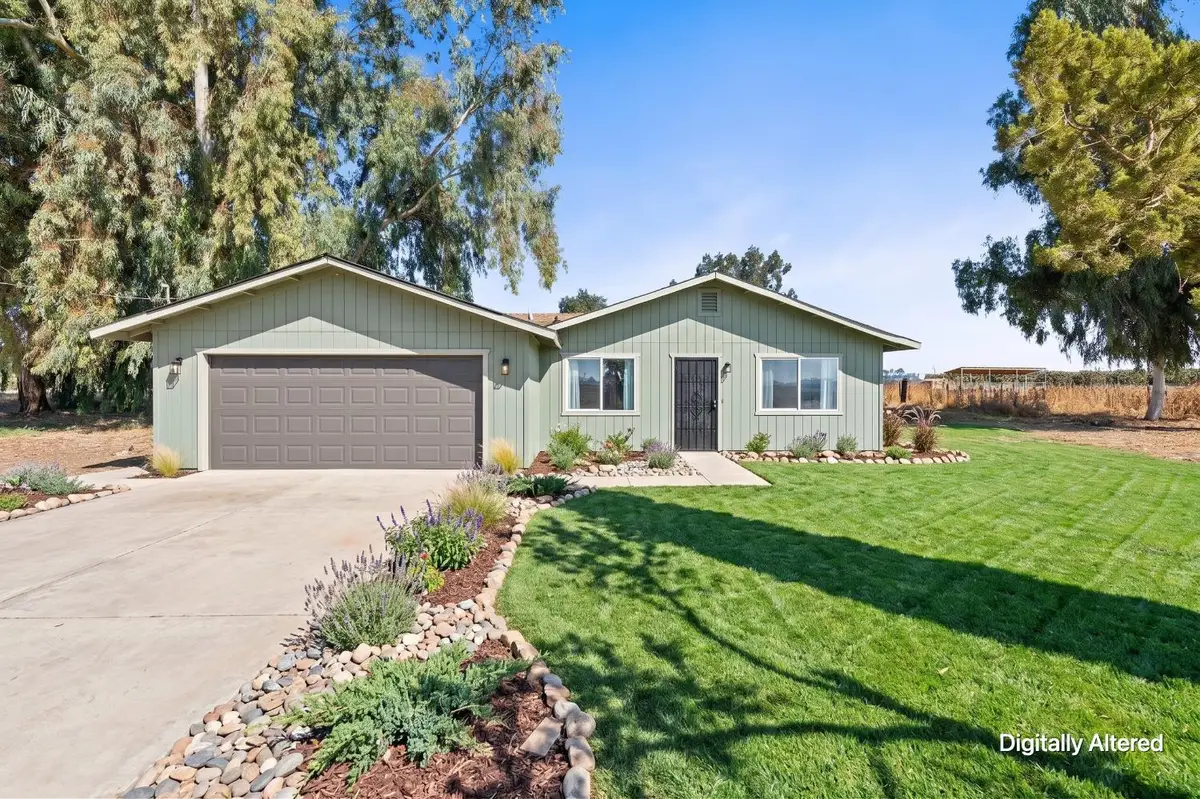 7741 24th Avenue, Lemoore, CA 93245 - #1