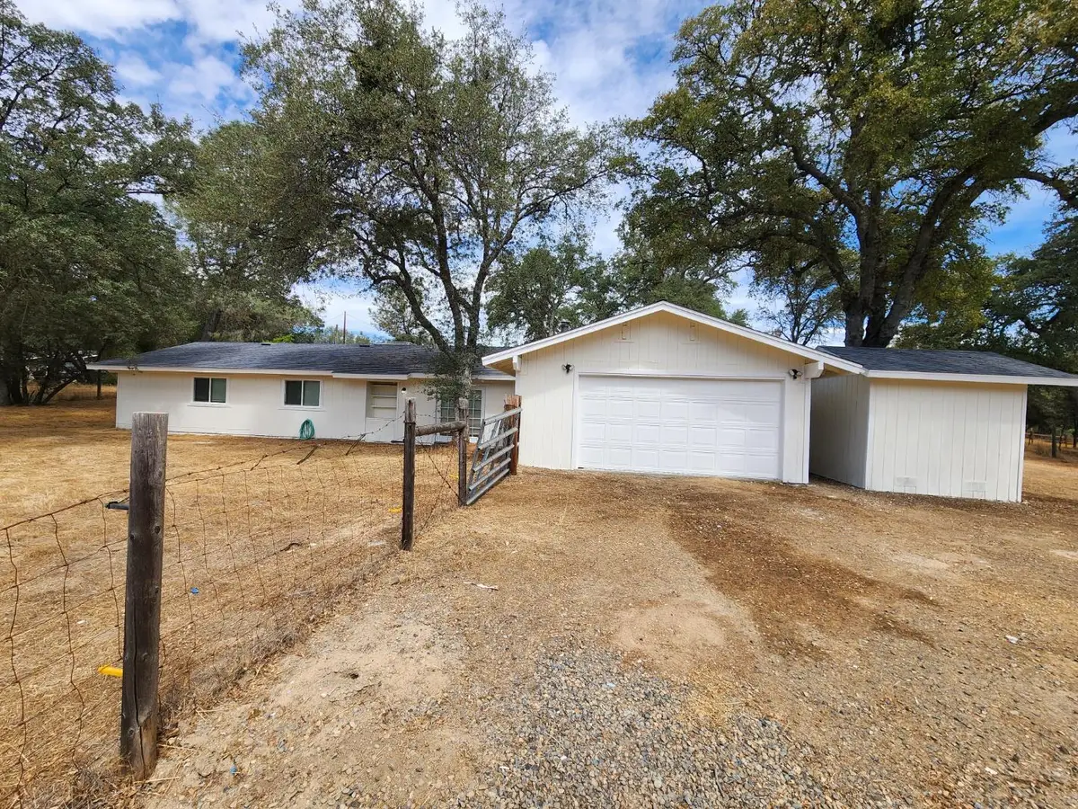 47684 Hopi Avenue, Coarsegold, CA 93614 - #1