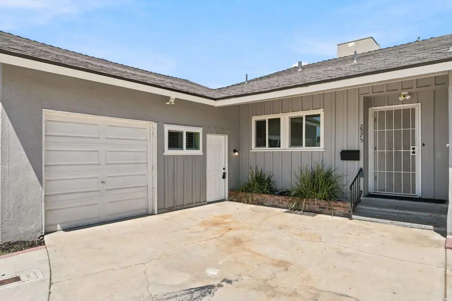 2975 E Austin Way, Fresno, CA 93726 - #2