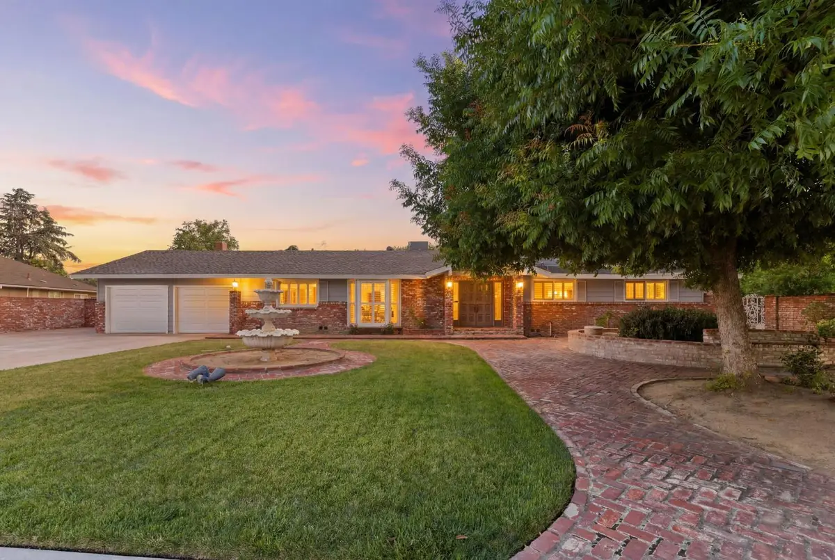5820 E Alta Avenue, Fresno, CA 93727 - #1