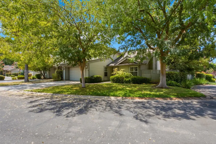 9126 N Stoneridge Lane, Fresno, CA 93720 - #3