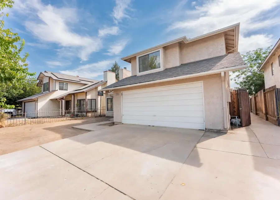 2238 N Carol Avenue, Fresno, CA 93722 - #3