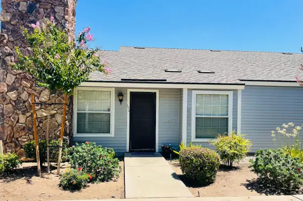 1472 Mayflower Way, Clovis, CA 93612