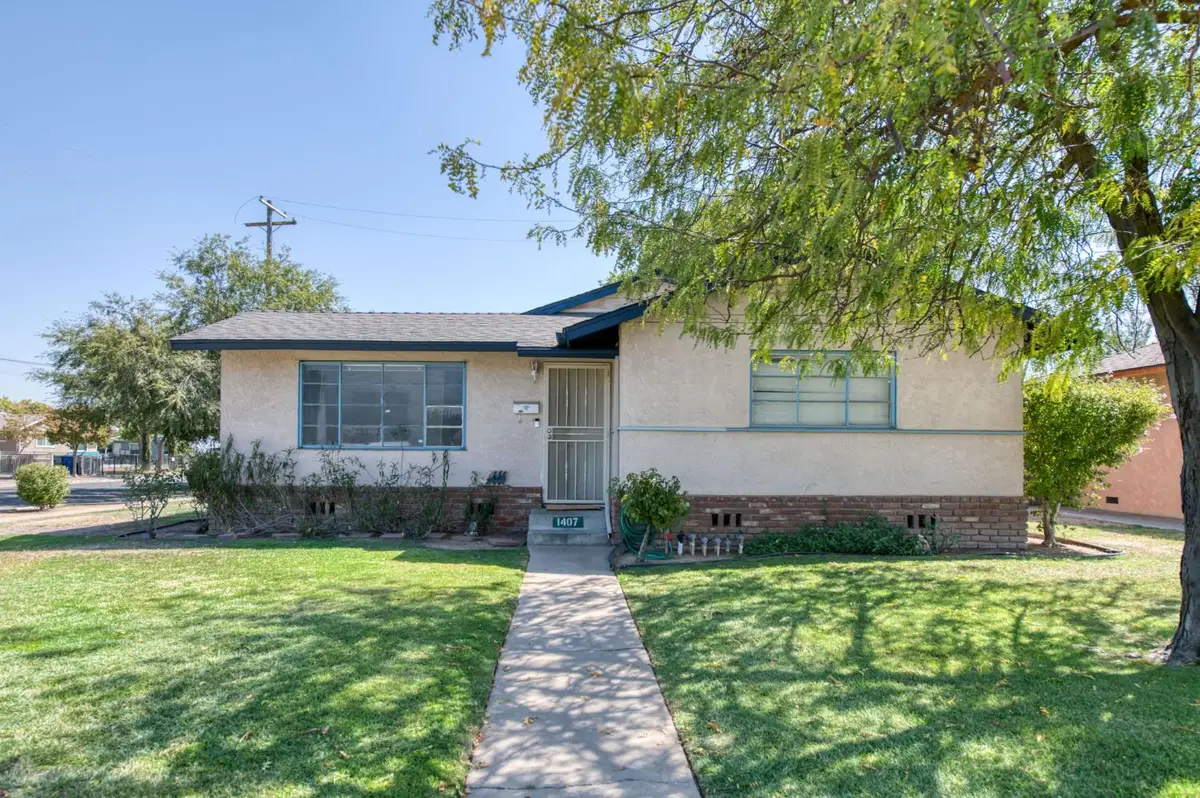 1407 W Sussex Way, Fresno, CA 93705 - #1