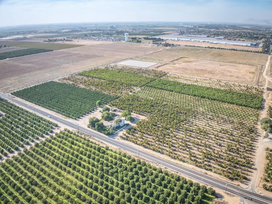 7522 Avenue 408, Dinuba, CA 93618 - #3