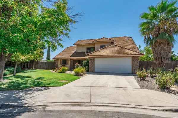 1689 E Pryor Drive, Fresno, CA 93720