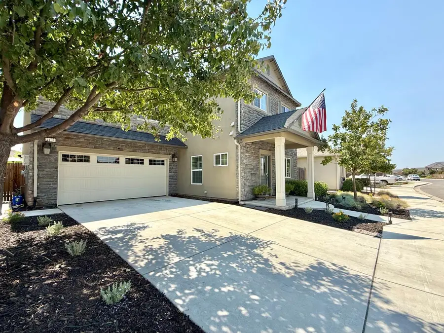 4134 Duncan Avenue, Clovis, CA 93619 - #3