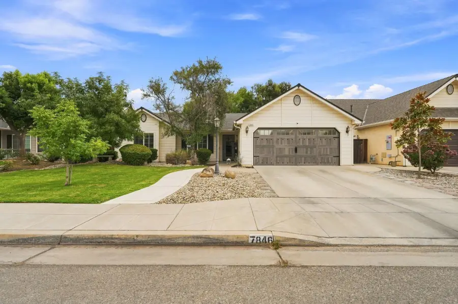 7846 N Woodrow Ave, Fresno, CA 93720 - #2