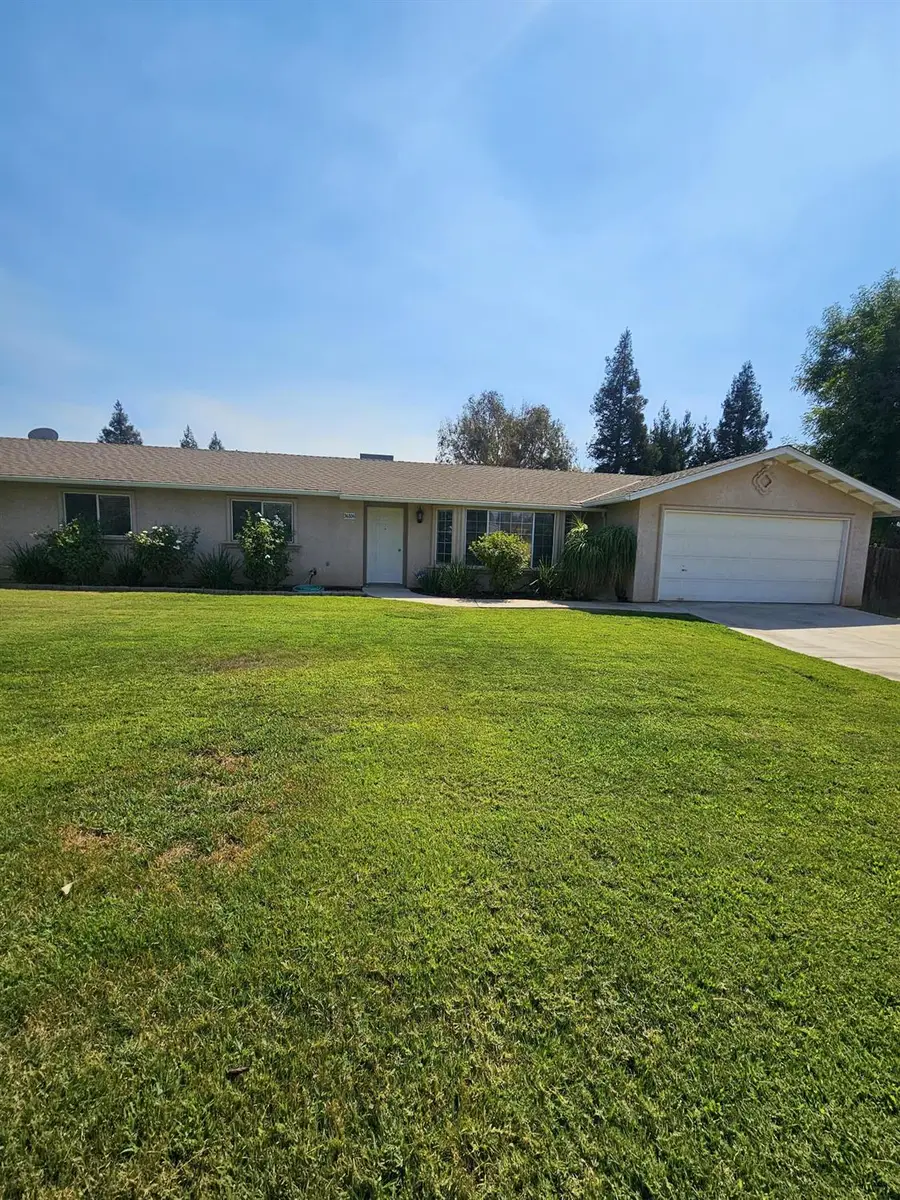 36106 Ruth Avenue, Madera, CA 93636 - #2