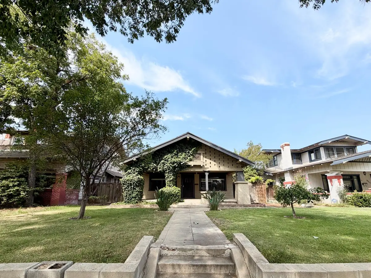 911 N Echo Avenue, Fresno, CA 93728 - #1