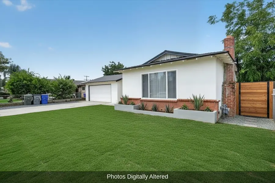 1914 S Backer Avenue, Fresno, CA 93702 - #2