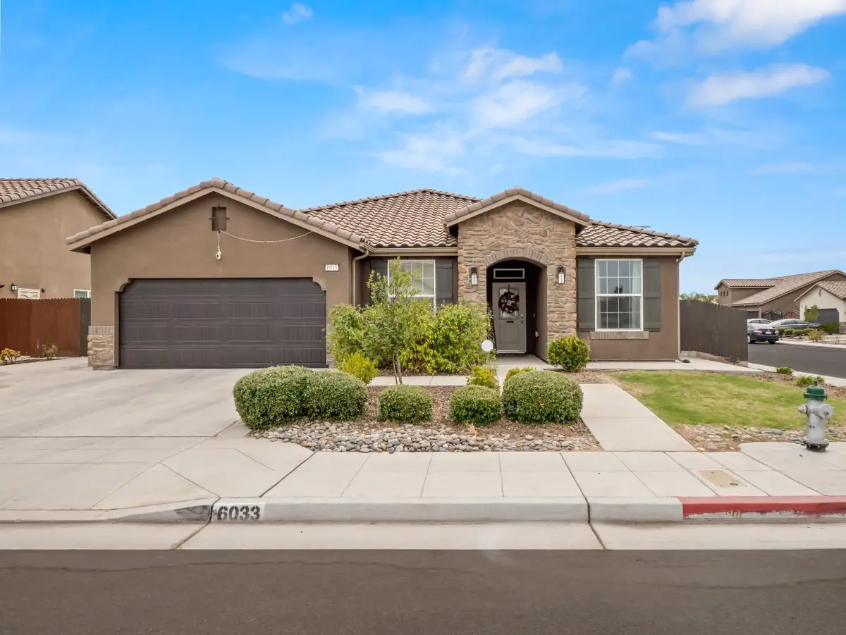 6033 E Kerckhoff Avenue, Fresno, CA 93727 - #1