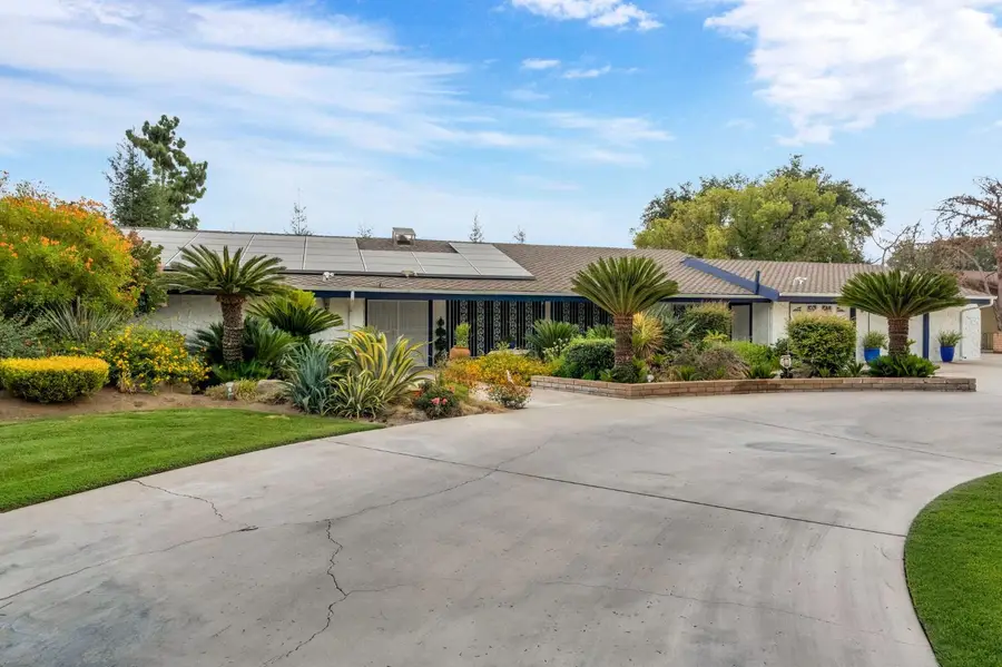 1162 S Fowler Avenue, Fresno, CA 93727 - #2