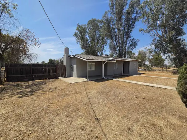 25706 Ellis Street, Madera, CA 93638