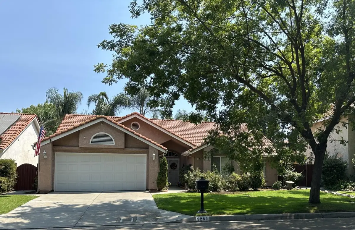 9282 N Green Meadows Lane, Fresno, CA 93720 - #1