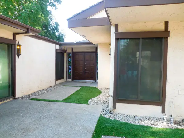 5302 N Colonial #102, Fresno, CA 93704