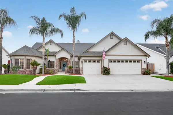 220 W Serena Avenue, Clovis, CA 93619