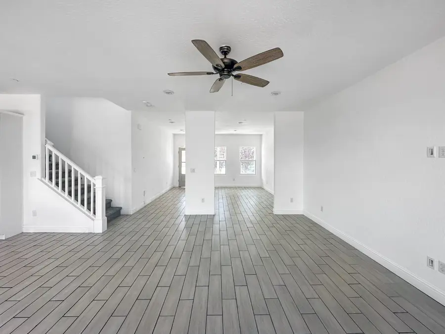 7124 W Poe Avenue, Fresno, CA 93723 - #3